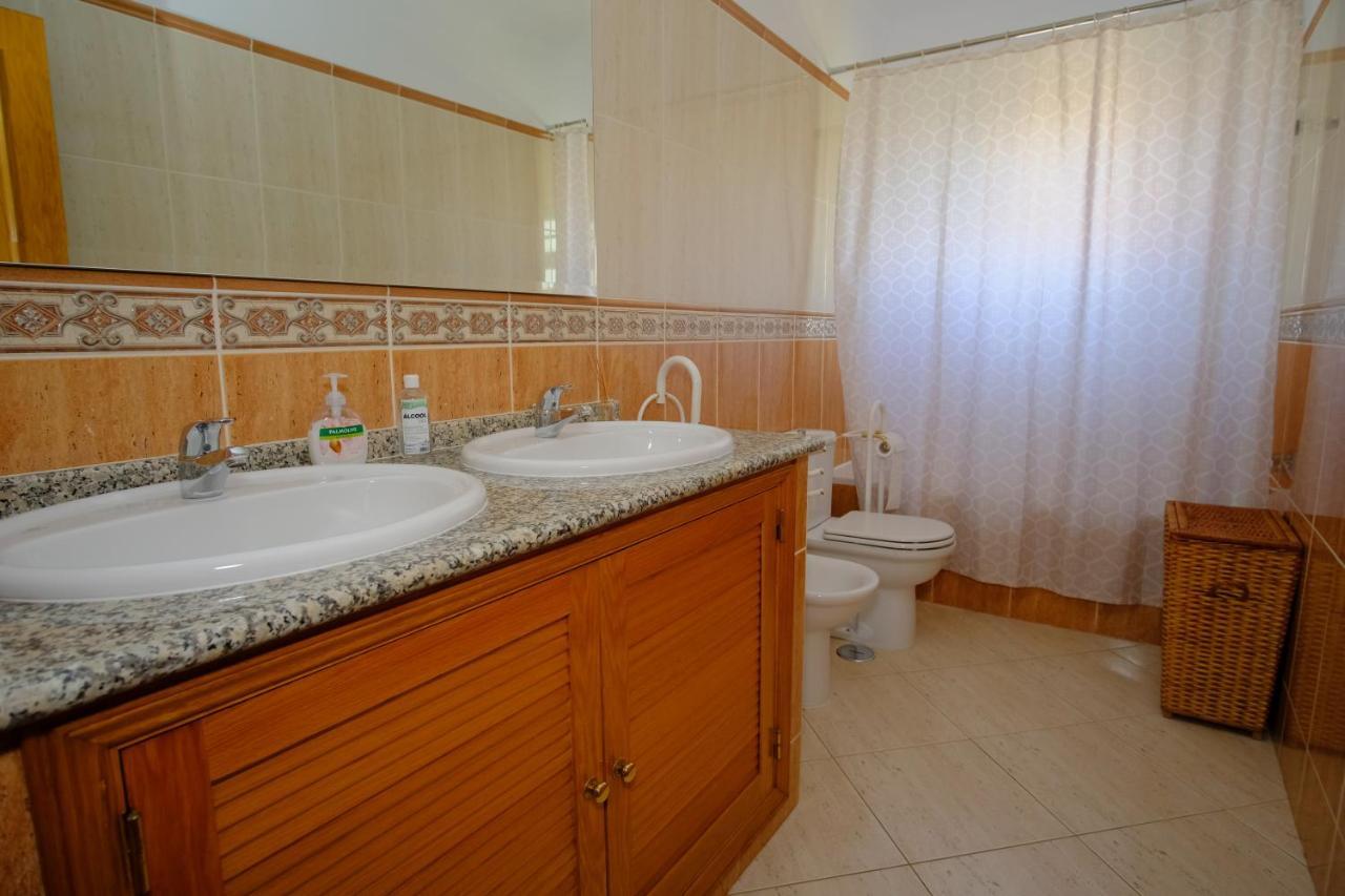 Apartamento T2 Em Condominio Fechado. Албуфейра Экстерьер фото
