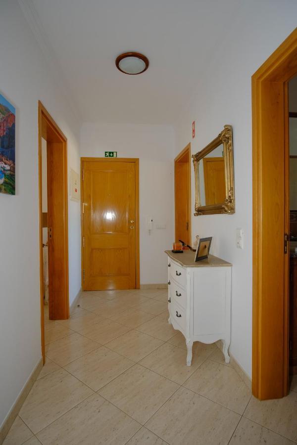 Apartamento T2 Em Condominio Fechado. Албуфейра Экстерьер фото